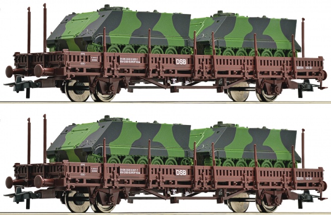 Set of 2 Flat cars loaded with armoured carriers M113 of Danish army<br /><a href='images/pictures/Roco/161530.jpg' target='_blank'>Full size image</a>